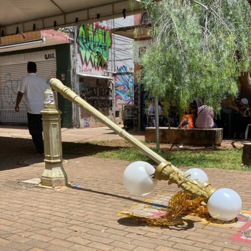 poste vandalizado na rua do lazer_seinfra