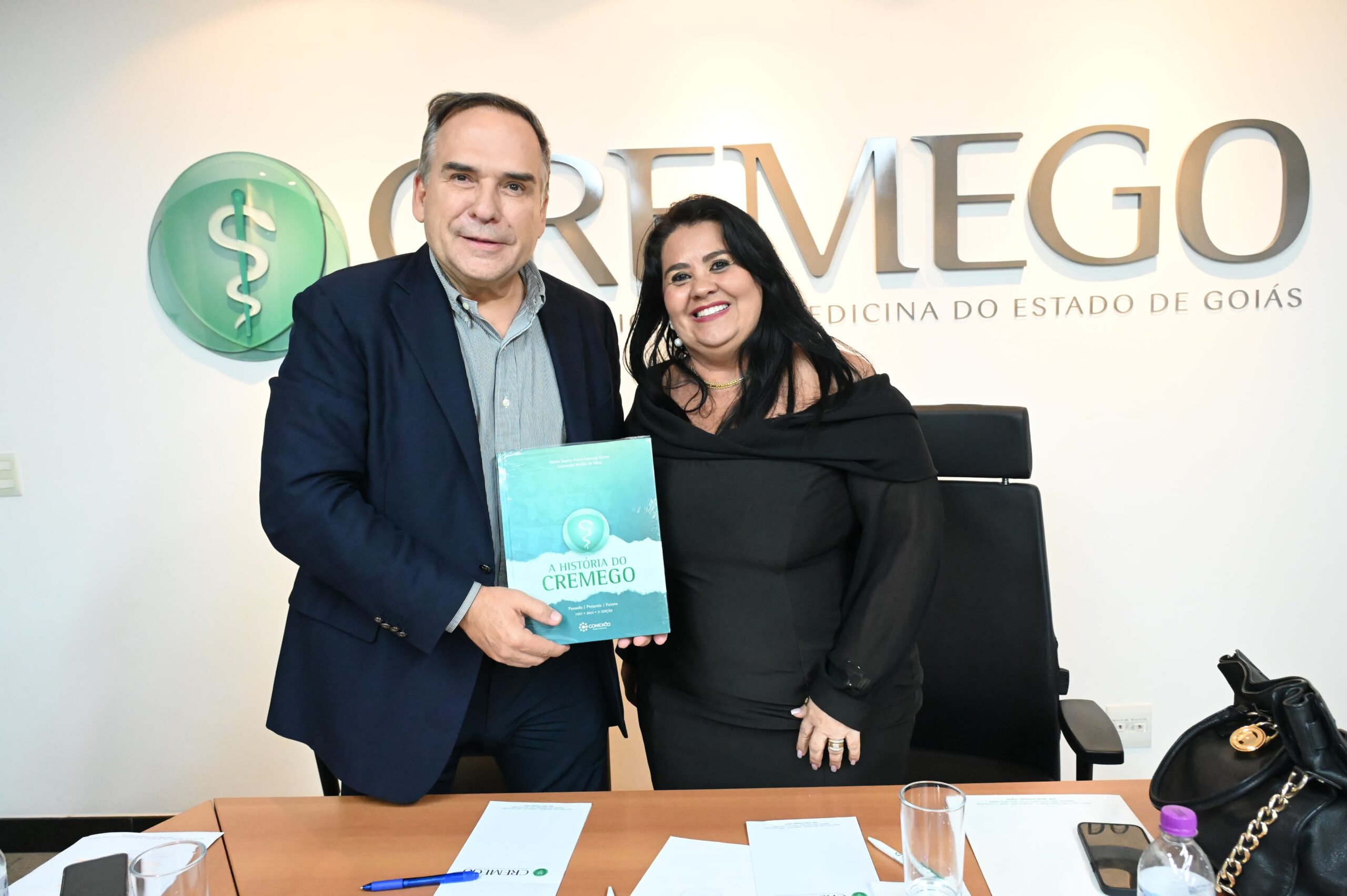 Mabel se reuniu com a presidente da Cremego para firmar parceria na saúde_Alex Malheiros