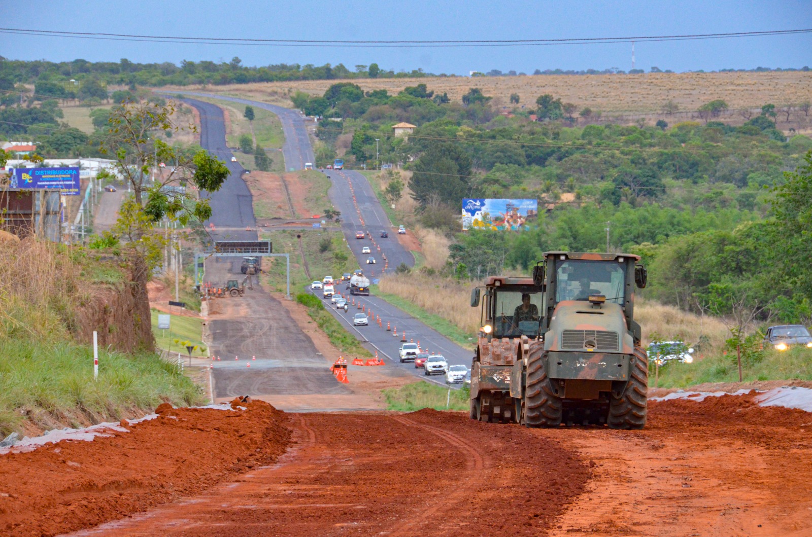 Obras nas rodovias goianas. Foto: Silvano Vital