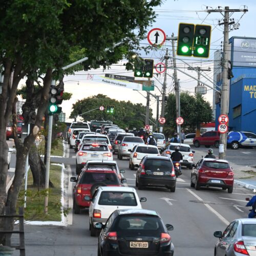 Sincronização semafórica Avenida Castelo Branco. Foto: Alex Malheiros