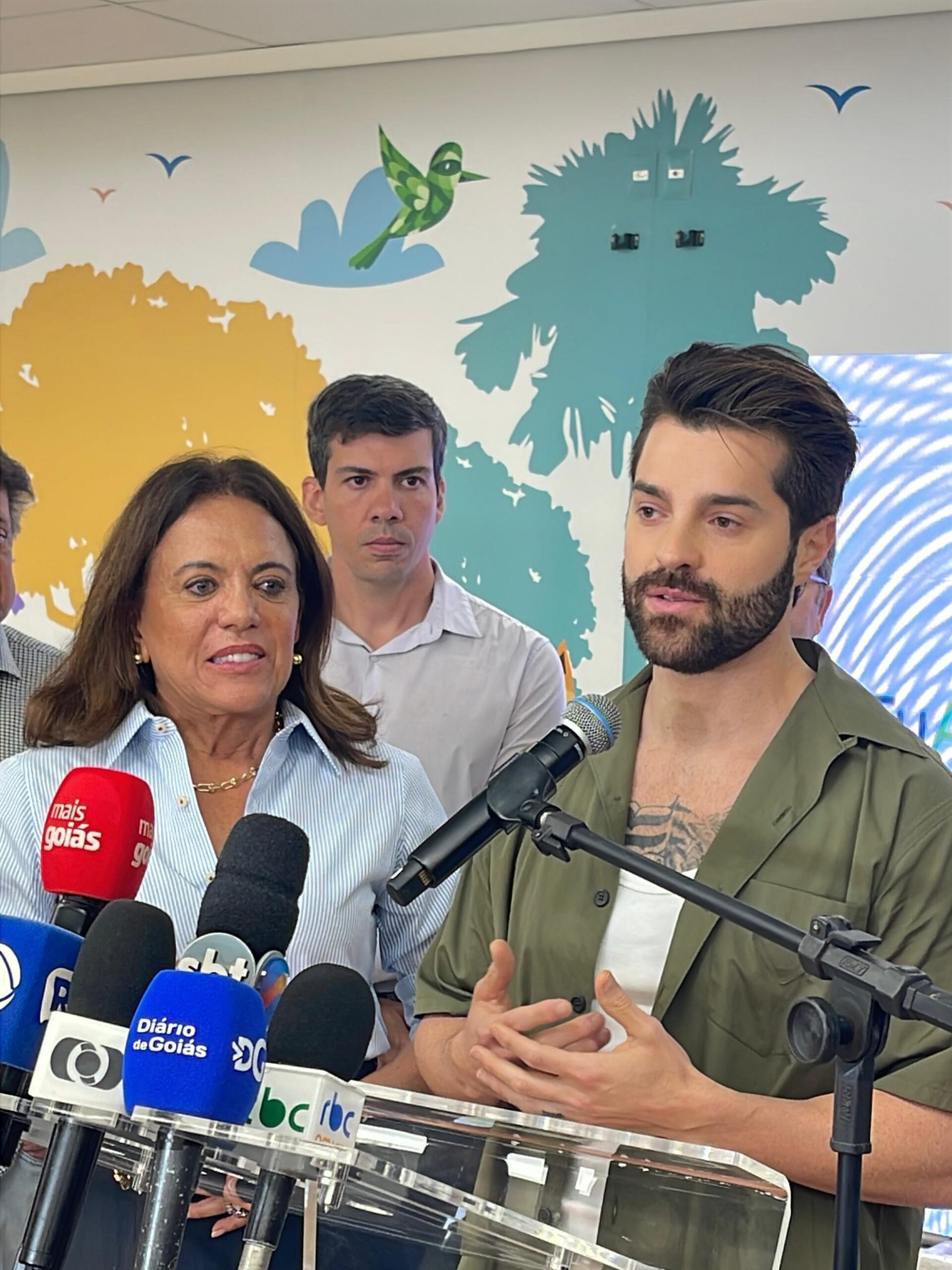 Gracinha Caiado e Alok visitam obras finais do CORA_Altair Tavares