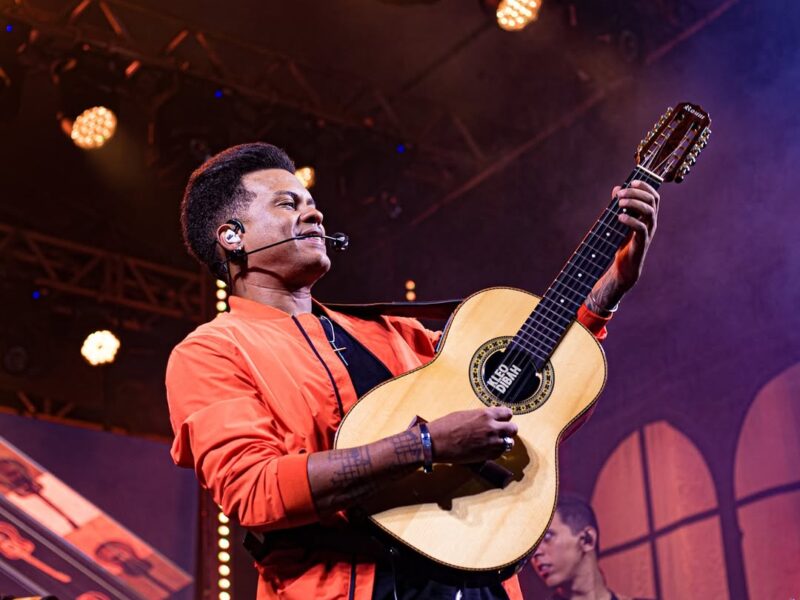 Cantor Kleo Dibah será atração no Arraia da Advocacia. Foto: Reprodução/Instagram