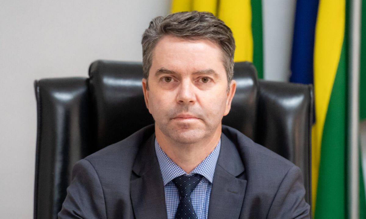 secretário de saúde deixa israel