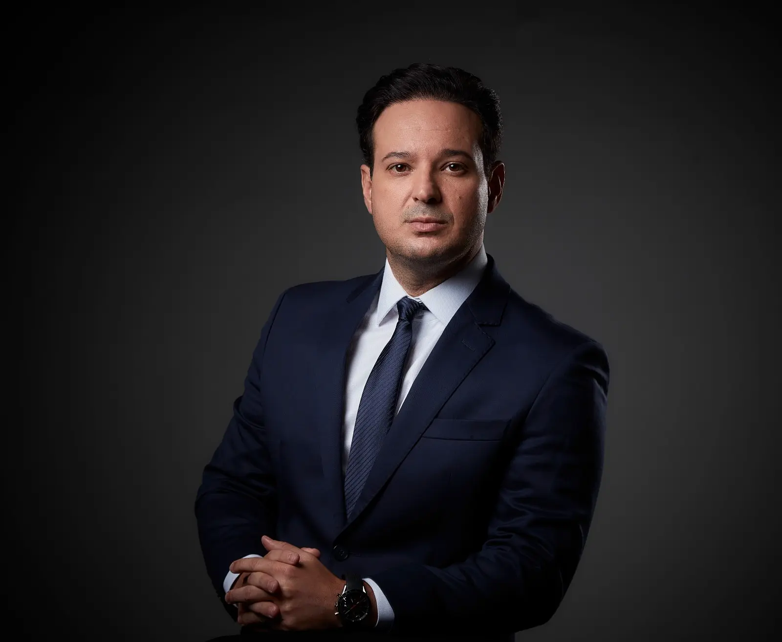 cirurgião plástico Dr. Dhyego Curado