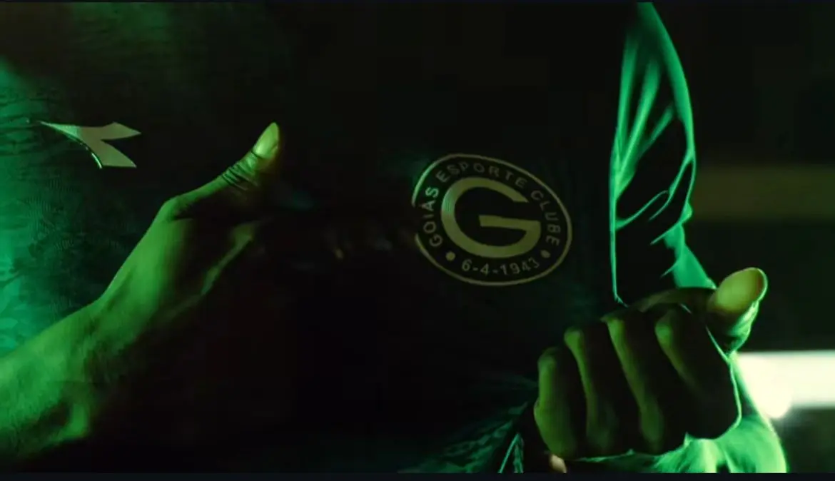 Nova camisa do Goiás (Foto - Reprodução)
