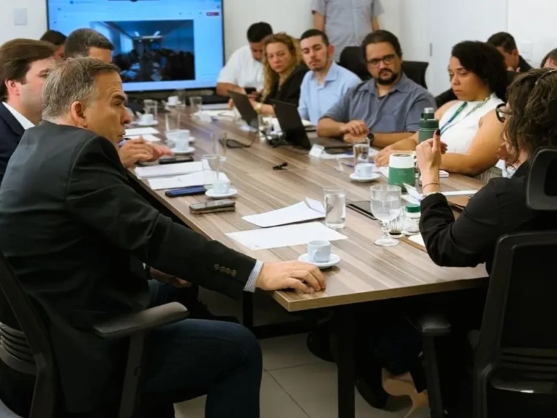 Reunião com prefeito e secretária mostrou necessidade de alinhamento técnico Foto Semad