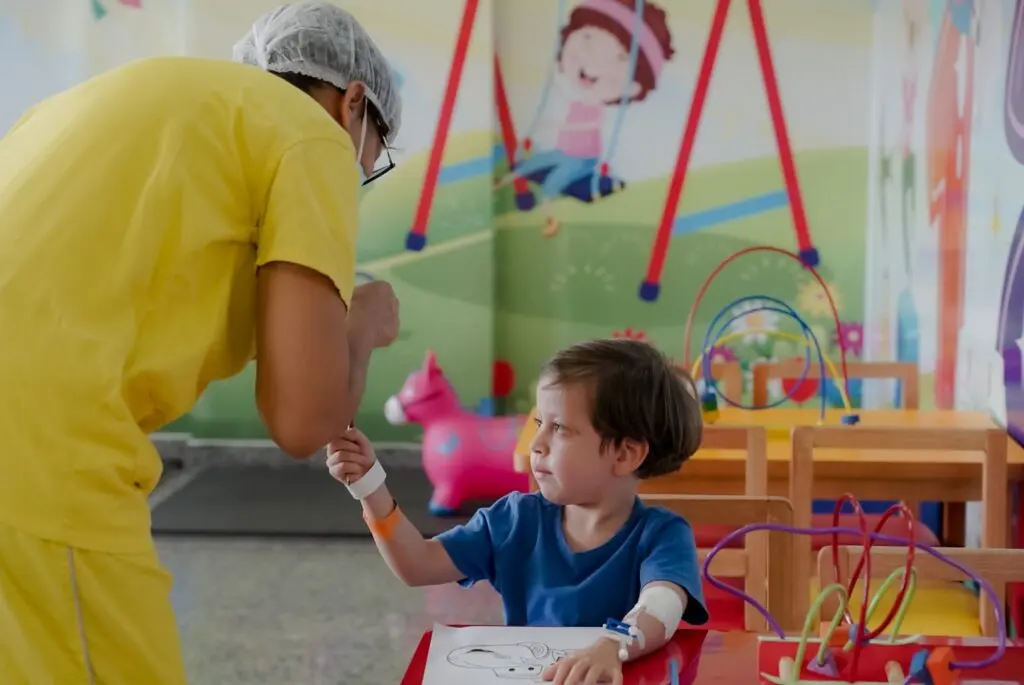 Atendimento-a-crianca-no-Hecad_Iron-Braz-1024x685