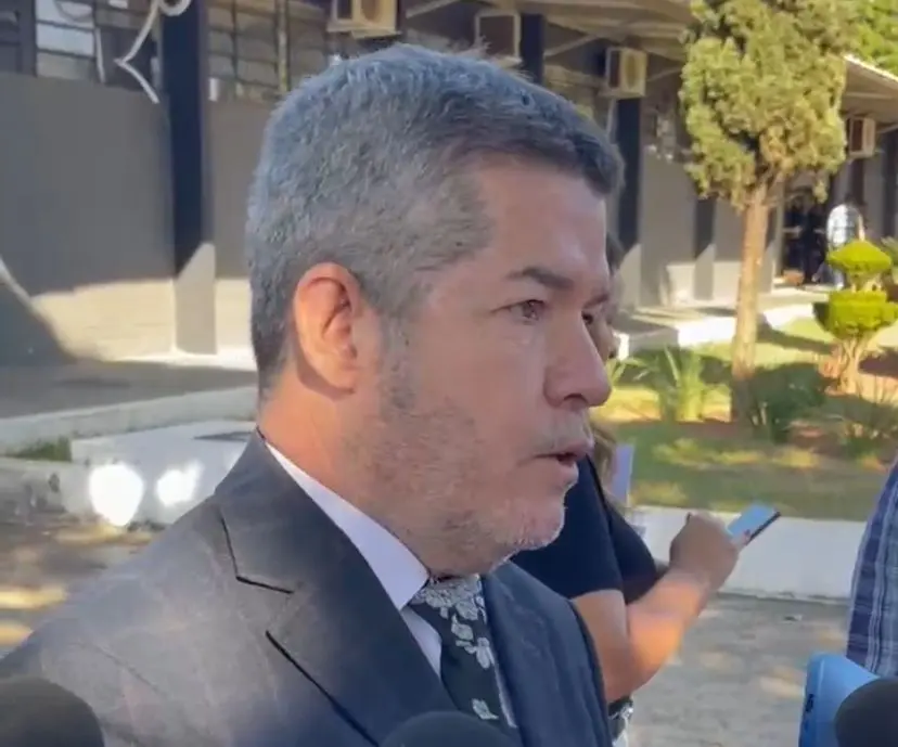 Delegado Waldir coletiva