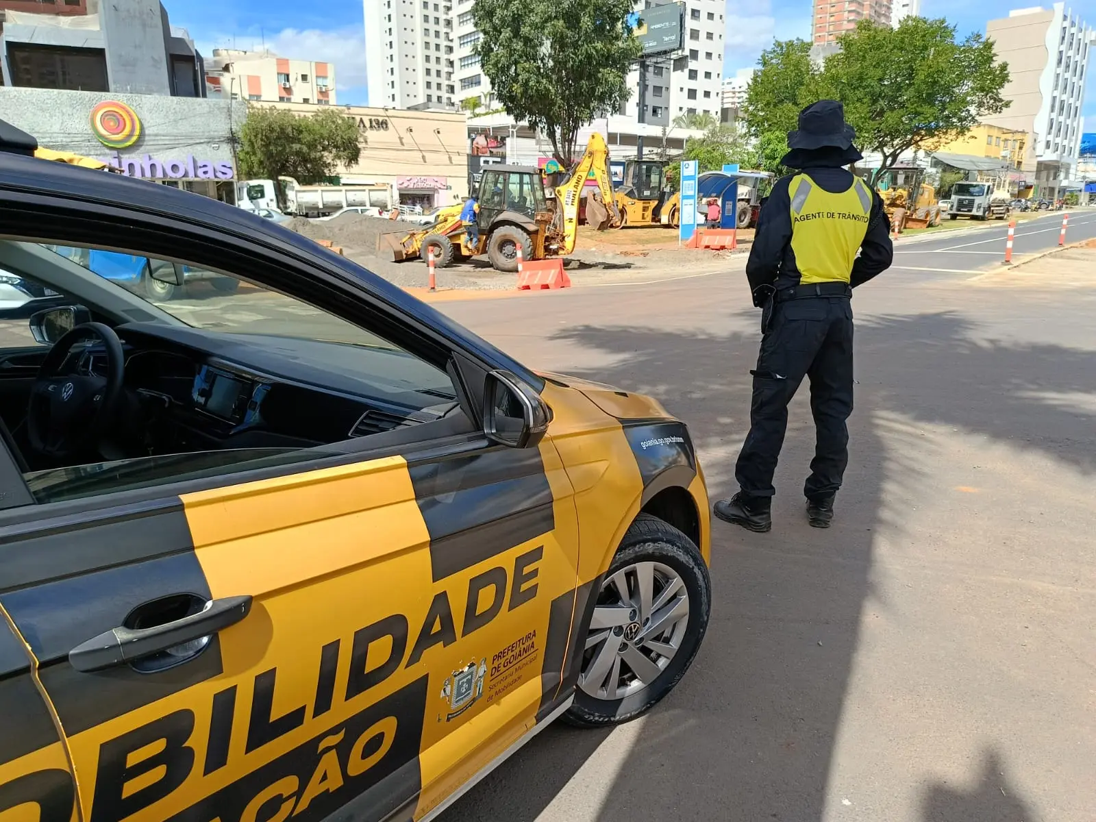 Avenida Jamel Cecilio_set