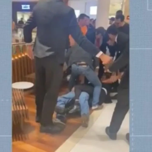 Motorista foi imobilizado após a confusão Foto reprodução Tv Anhanguera