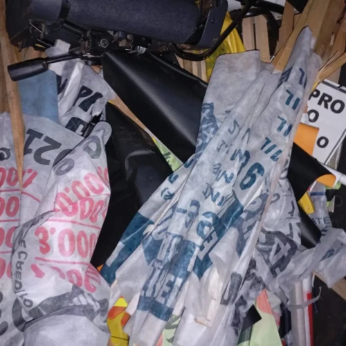 materiais publicitarios apreendidos na fiscalização. Foto: Sefic