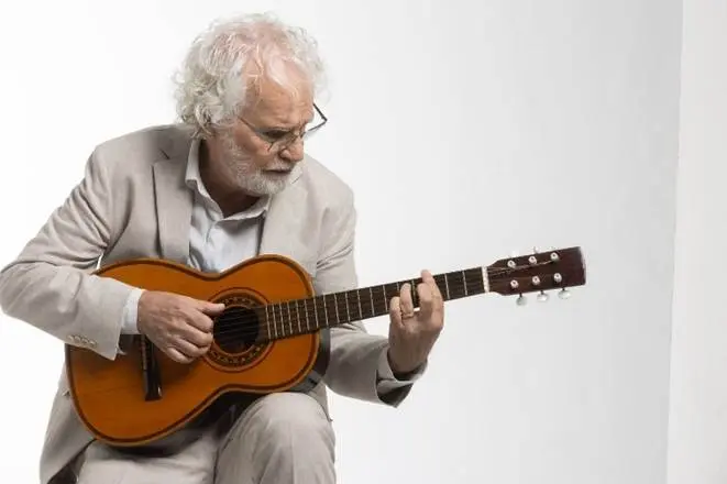 Renato Teixeira se apresenta em Goiânia no dia 23 de agosto com turnê Renato80