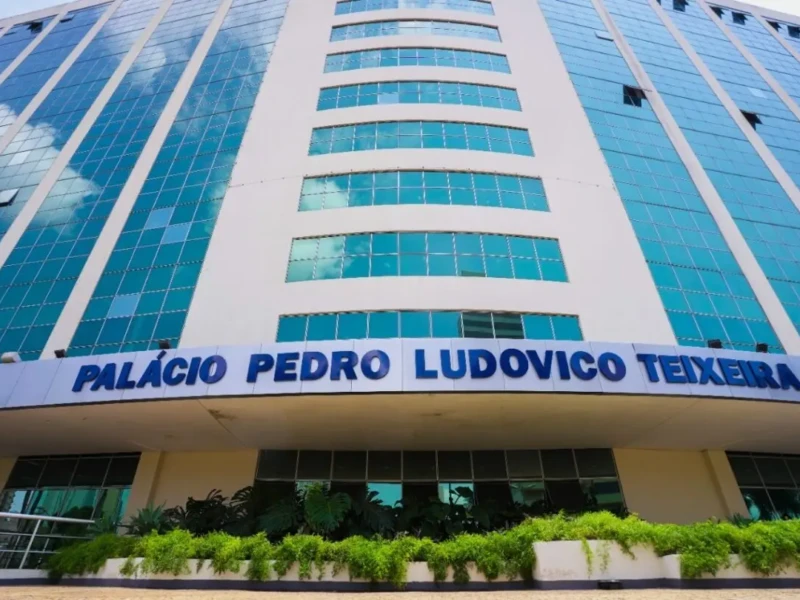 SGG_ABERTA_SELECAO_PARA_REPRESENTANTE_DA_SOCIEDADE_CIVIL_NO_NUCLEO_DE_ETICA_E_INOVACAO_EM_IA-1215x810