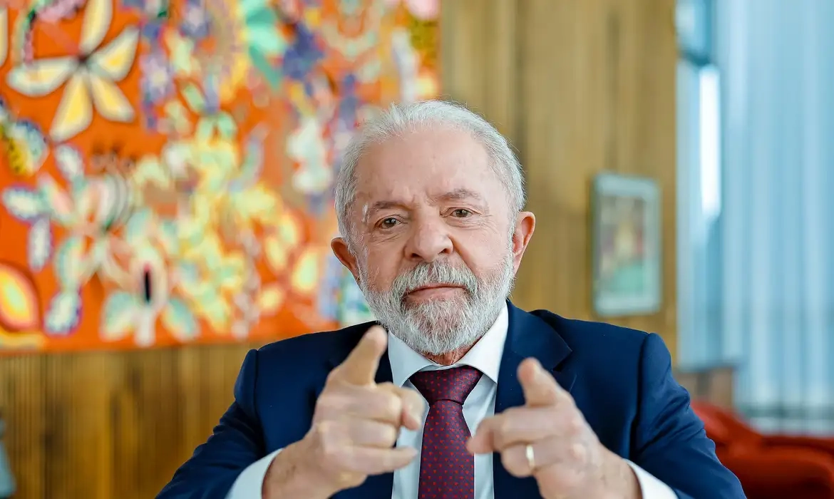 Aprovação de Lula sobe após embate com Trump, mostra AtlasIntel
