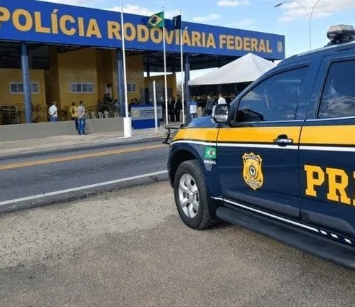 PRF vira alvo durante a Expoana com furto inusitado de viatura em Anápolis