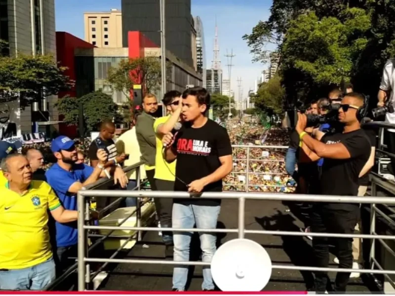 Deputado de Minas Nikolas Ferreira foi até a Paulista Foto reprodução de vídeo