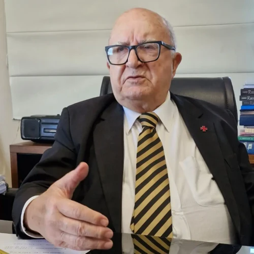 Livro sobre trajetória do jurista Joveny Cândido será lançado nesta terça (5), na ESA-GO