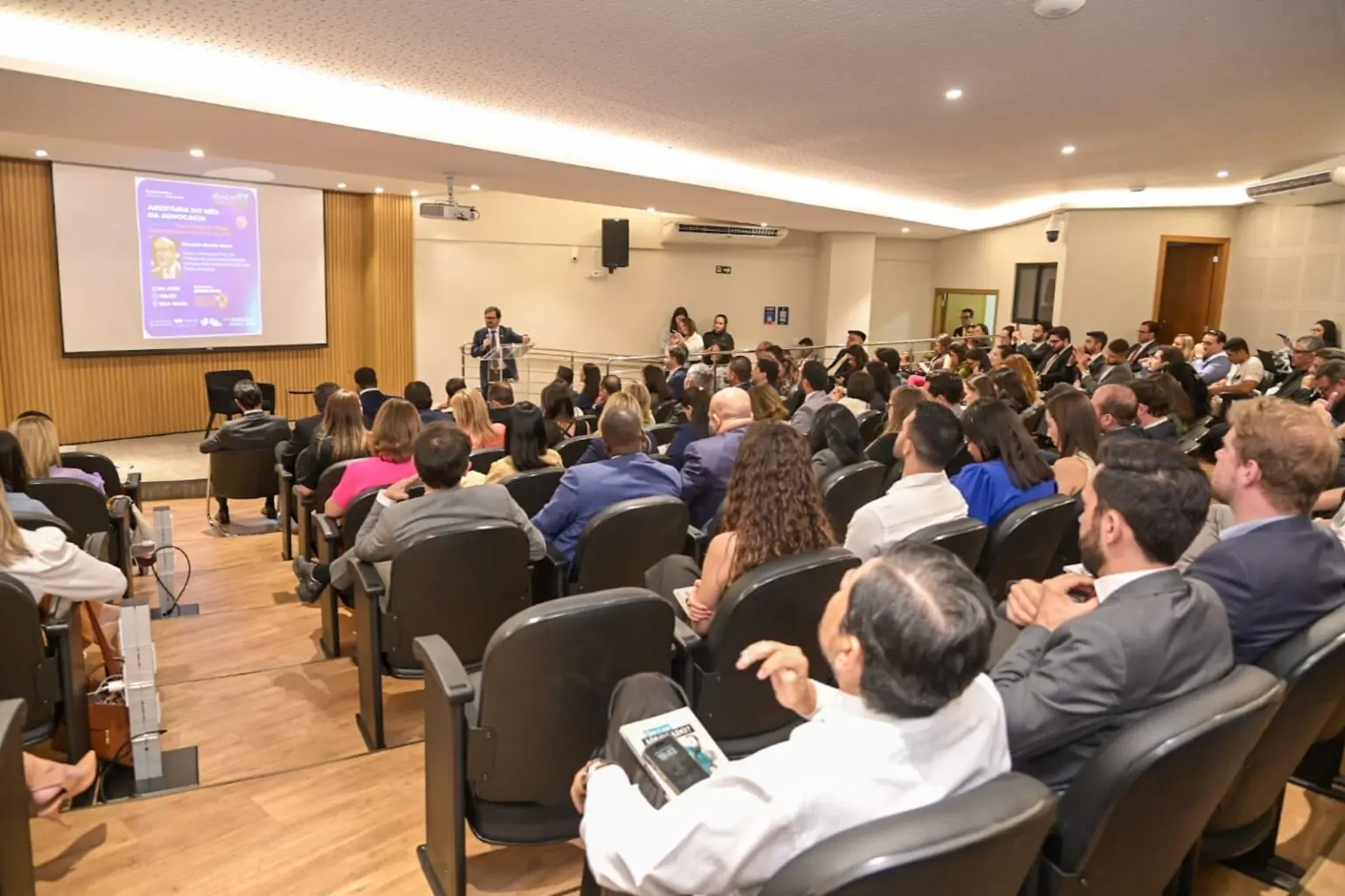 Veja como participar dos cursos da ESA-GO por apenas R$ 11 durante o Mês da Advocacia