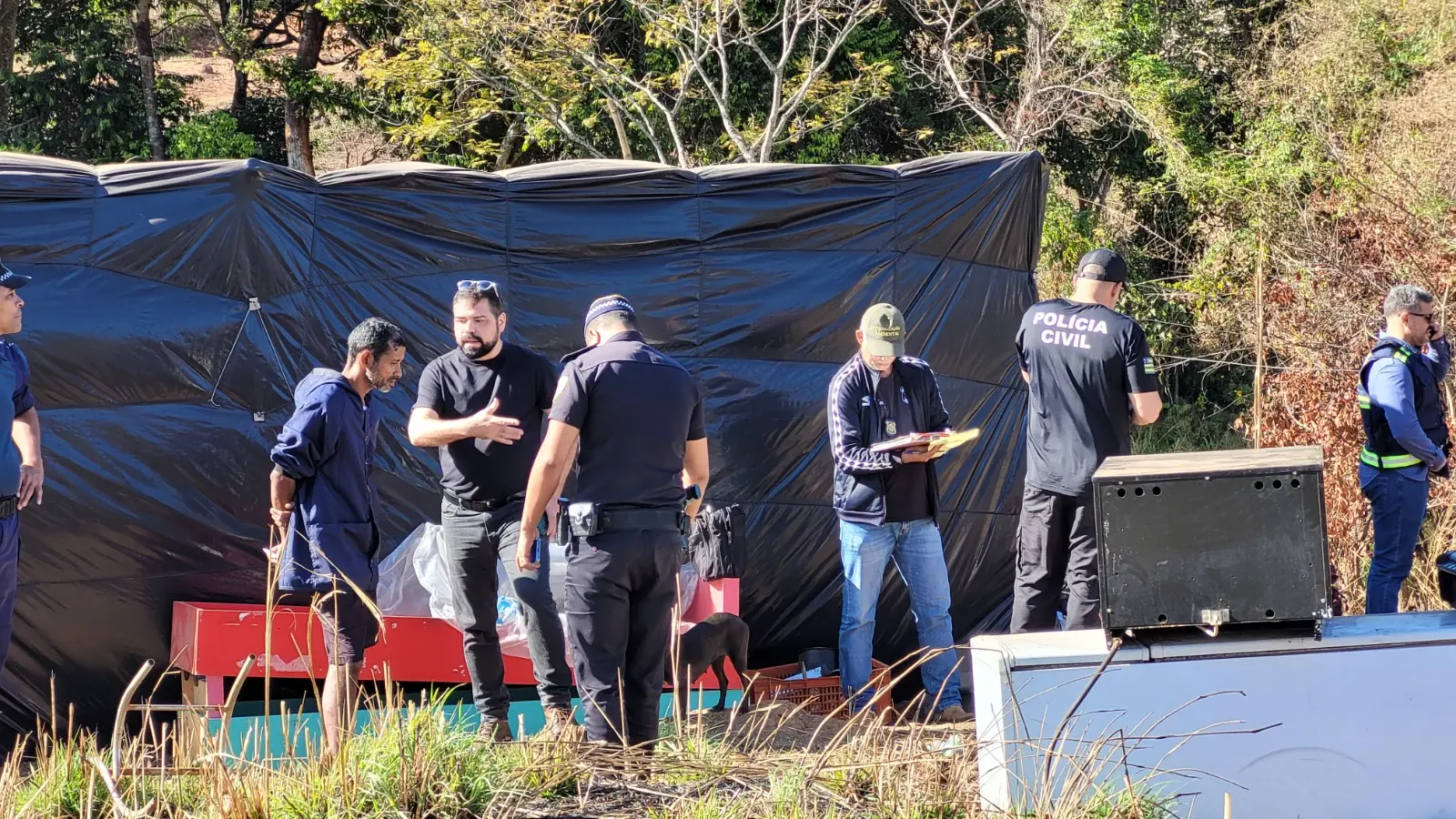 Prefeitura de Goiânia identifica moradores com imóveis registrados em ocupação irregular em área de preservação (2)