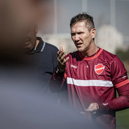 Técnico Paulo Turra - Vila Nova (Foto - Roberto Corrêa)