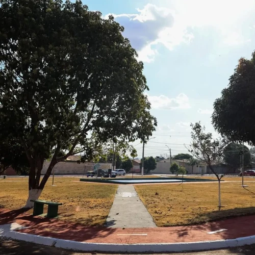 Prefeitura de Trindade revitaliza Praça José Paulo Ananias com iluminação moderna e mais segurança