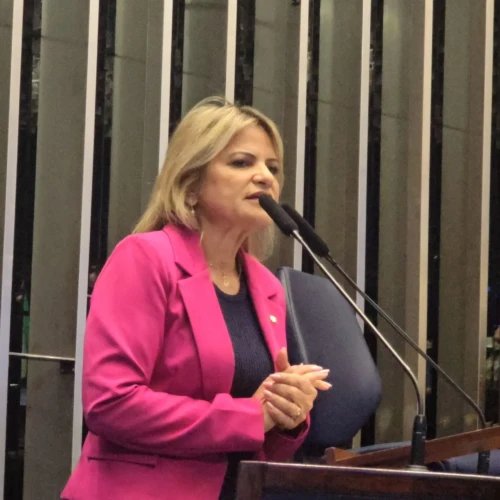 Aprovado no Senado Agosto Branco para prevenção e diagnóstico do câncer de pulmão