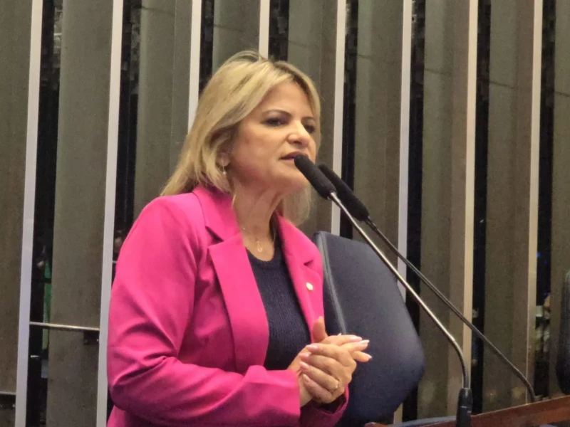 Aprovado no Senado Agosto Branco para prevenção e diagnóstico do câncer de pulmão