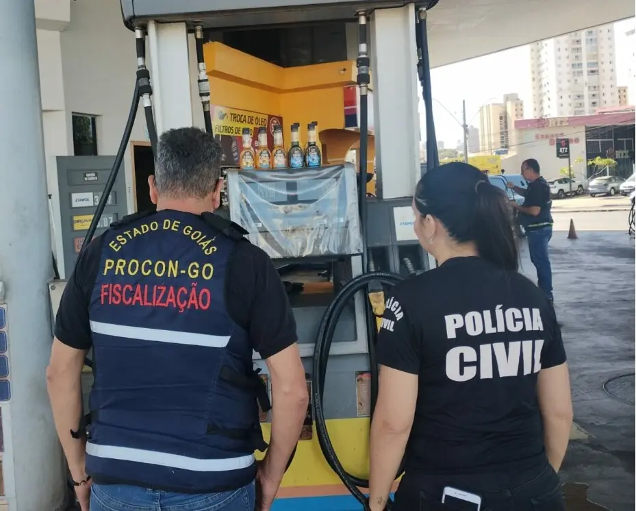 Operacao-Olho-Vivo-fiscaliza-posto-de-combustiveis-em-Goiania_PC