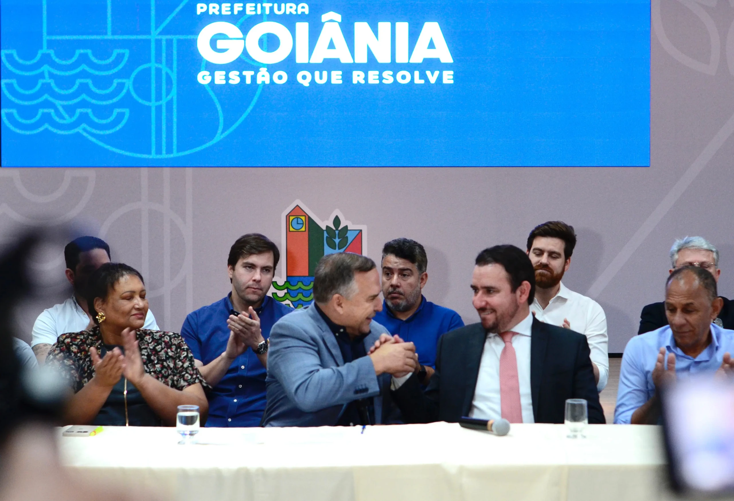 Sandro Mabel anuncia Wellington Bessa como novo líder do governo na Câmara Municipal