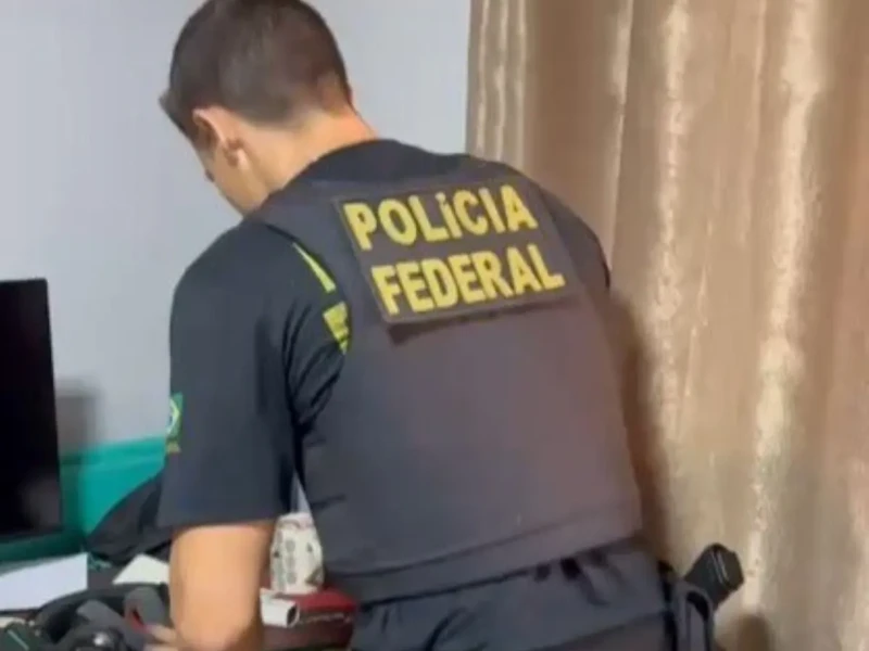 Operação contra suspeito de comprar R$ 10 mil em notas falsas em Jataí Foto divulgação PF