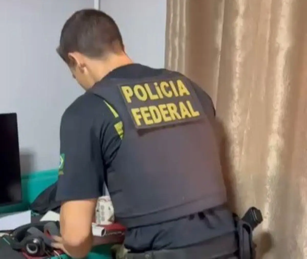 Operação contra suspeito de comprar R$ 10 mil em notas falsas em Jataí Foto divulgação PF