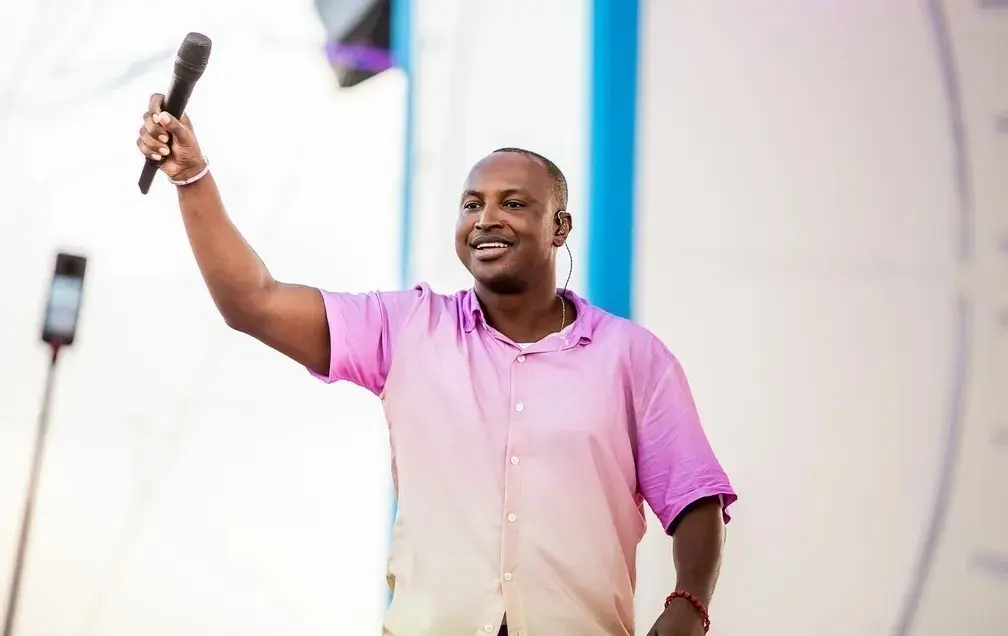 Turnê Tardezinha retorna a Goiânia com grande show no Estádio Serra Dourada