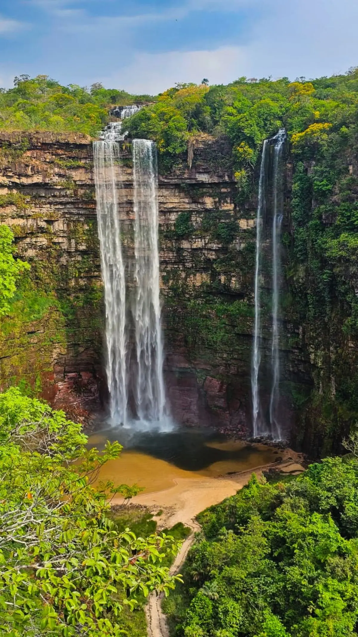 Salto Paraguassu, em Baliza - Foto Luciano Guimarães