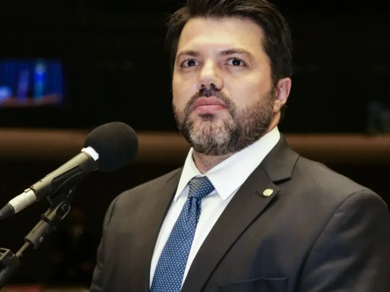 Márcio Correa