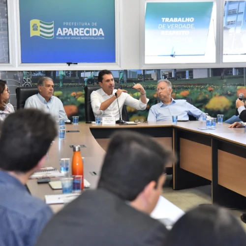 Aparecida de Goiânia recebe plano estratégico para modernização da gestão pública