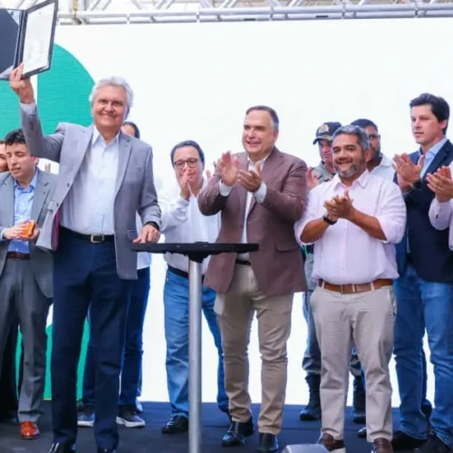 Goiás inaugura Terminal Praça da Bíblia com estrutura moderna, ônibus elétricos e sistema de segurança de ponta (2)