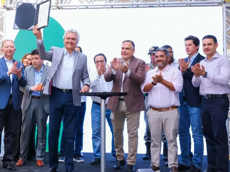 Goiás inaugura Terminal Praça da Bíblia com estrutura moderna, ônibus elétricos e sistema de segurança de ponta (2)