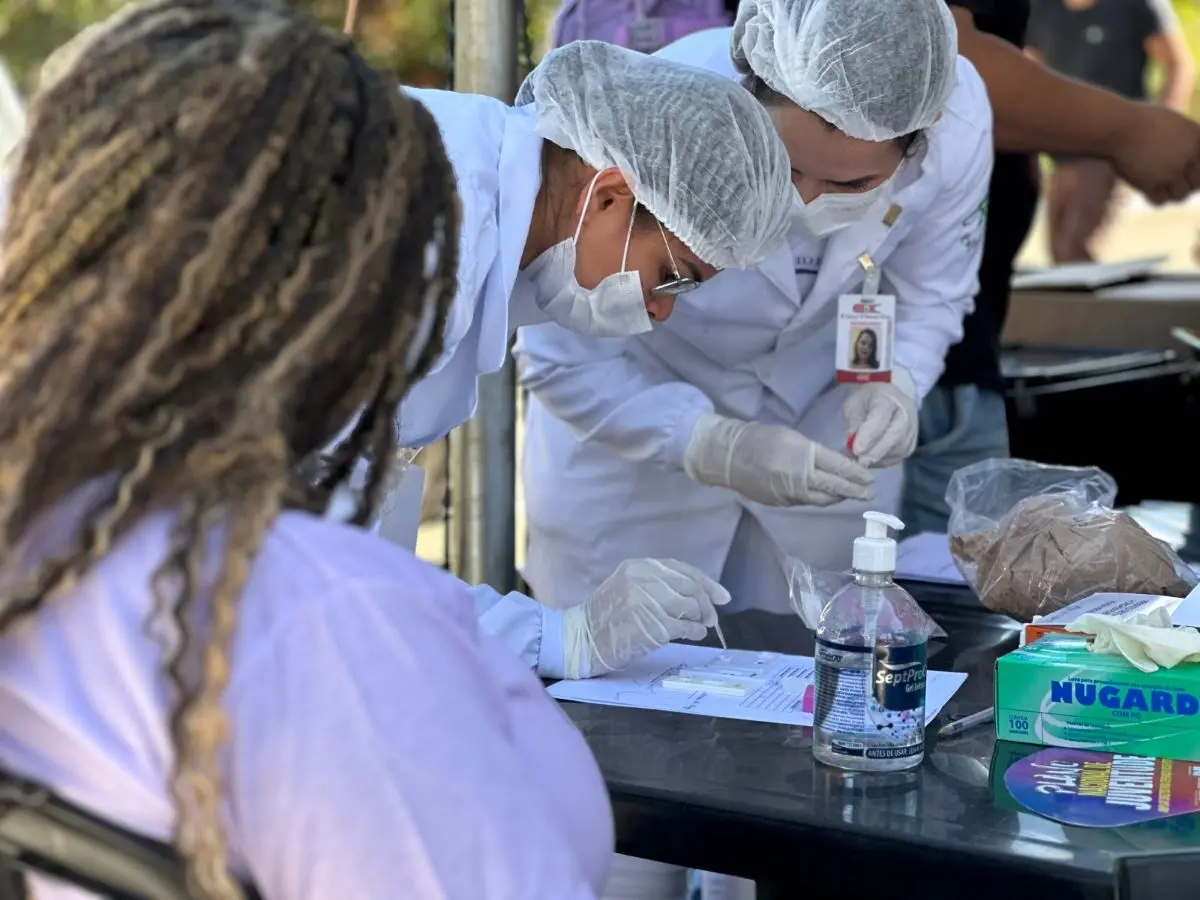 Alerta sobre aumento de casos de sífilis aponta para tratamento gratuito no SUS Foto SMS