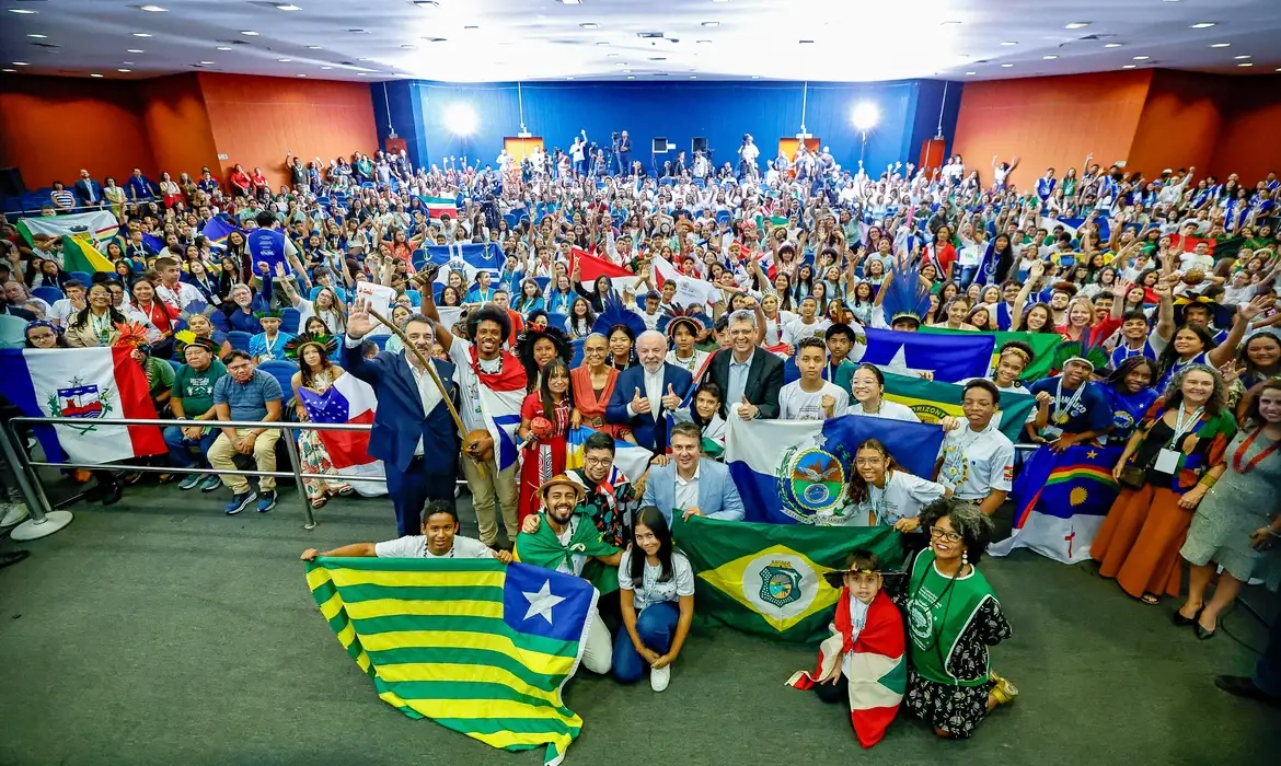 Lula e ministros abriram conferência juvenil em Luziânia nesta quarta Foto Ricardo Stuckert PR