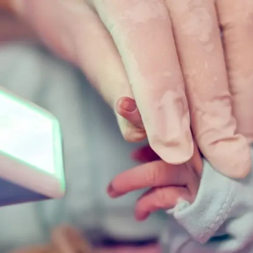 Identificação neonatal será realizada em dez maternidades Foto reprodução portal Natosafe