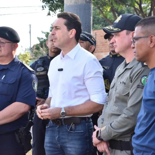 Prefeito Leandro Vilela promete rigor contra vandalismo em praça recém-revitalizada em Aparecida