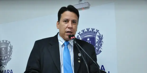 PL adia definição sobre comando da comissão provisória em Anápolis