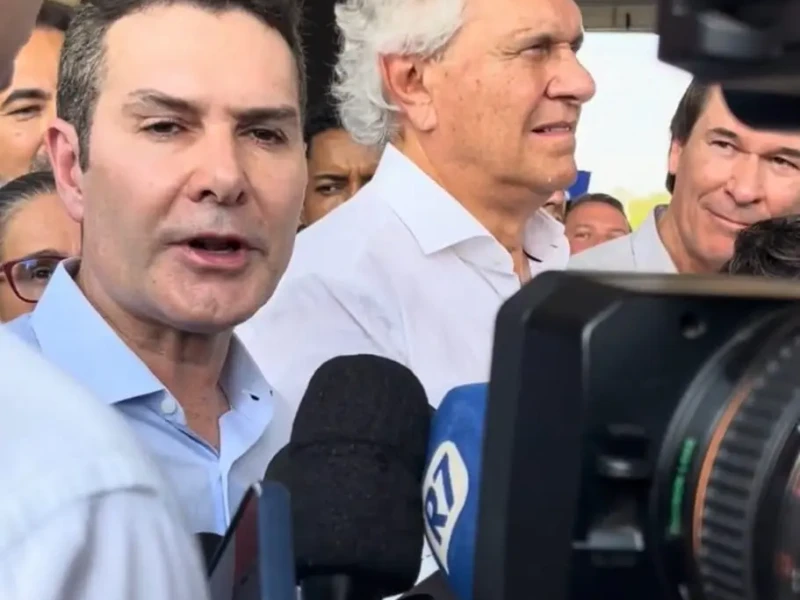 Ministro Jader Barbalho Filho e Ronaldo Caiado na inauguração da nova etapa da ETE Fotos Wesley Costa e Alex Malheiros