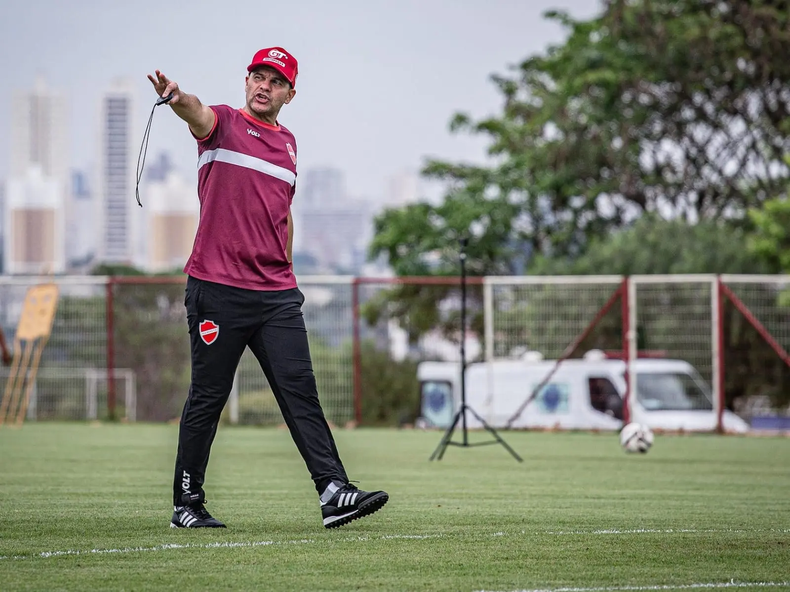 Umberto Louzer - Vila Nova (Foto - Roberto Correa)