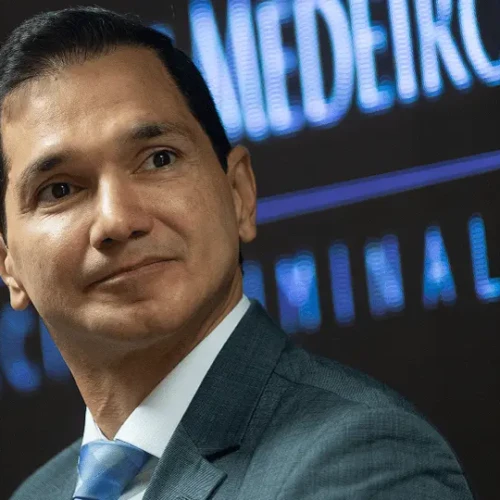 Defesa de Vanderlan vê risco de “banalização” em suspensão de processo contra Gayer