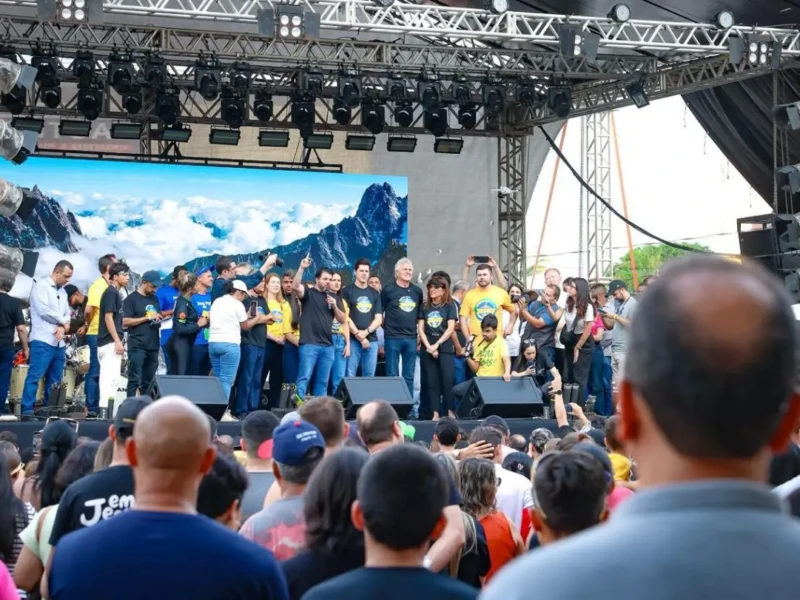 Caiado e Gracinha participam da Marcha Para Jesus em Anápolis e destacam papel da fé na sociedade