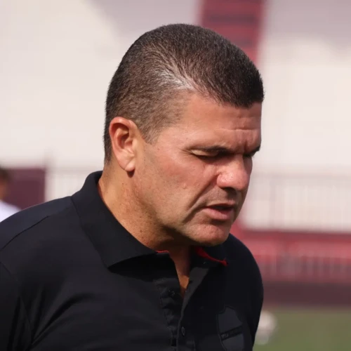 Técnico Umberto Louzer - Vila Nova (Foto - LeoIran)