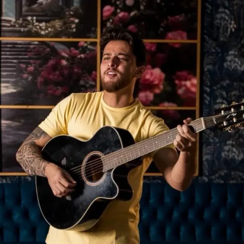 “Caraca Muleke!” reúne sertanejo, pagode e música eletrônica em festa neste fim de semana em Goiânia