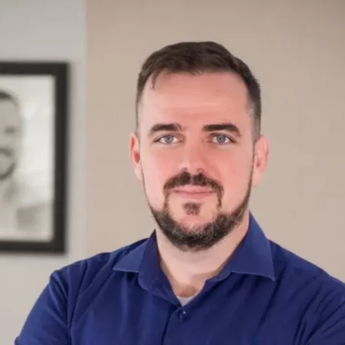 gustavo-mendanha-610x503