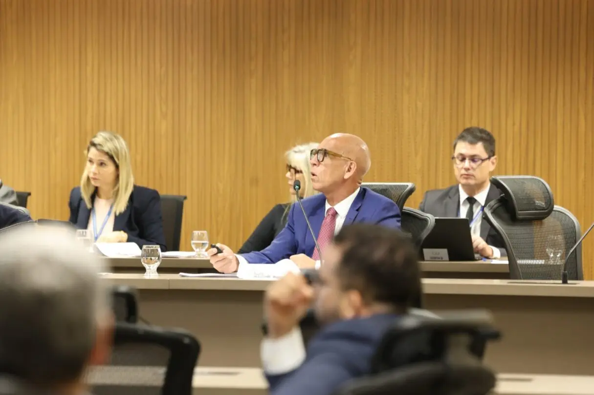 Secretaria da Economia apresenta proposta orçamentária de R$ 53,4 bilhões para 2026 na Alego